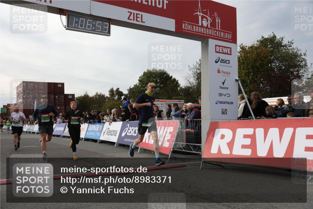 03.10.2025 - Köhlbrandbrückenlauf Yannick Fuchs http://msf.ph/oto/8983371 03.10.2025 16:06:51 Ziel 7263, 8848, 8866, 8967, 9128, 9353, 9354, 9417 meine-sportfotos.de