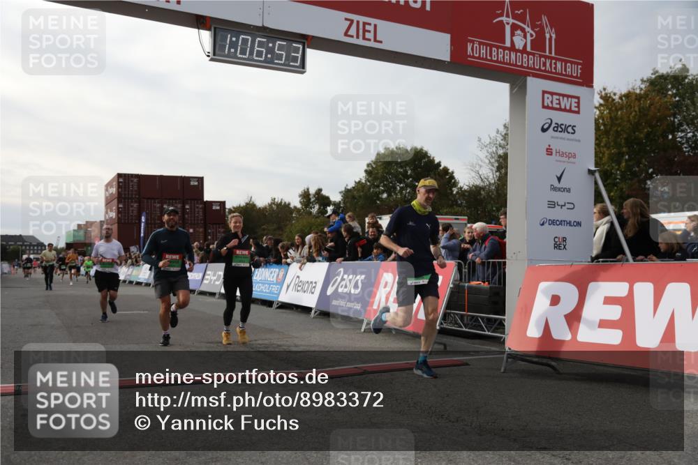 03.10.2025 - Köhlbrandbrückenlauf Yannick Fuchs http://msf.ph/oto/8983372 03.10.2025 16:06:51 Ziel 7263, 8848, 8866, 8967, 9128, 9353, 9354, 9417 meine-sportfotos.de