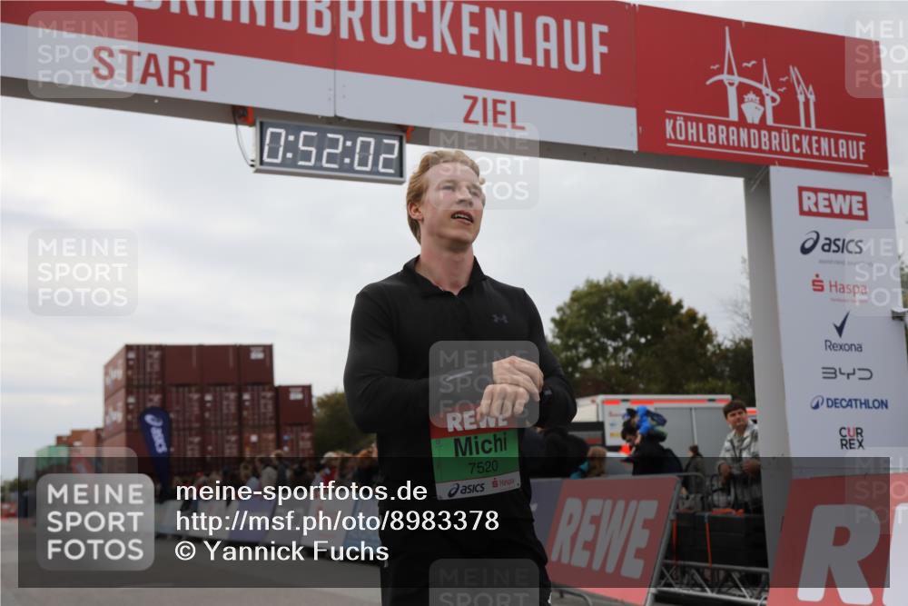 03.10.2025 - Köhlbrandbrückenlauf Yannick Fuchs http://msf.ph/oto/8983378 03.10.2025 15:52:00 Ziel 7520 meine-sportfotos.de