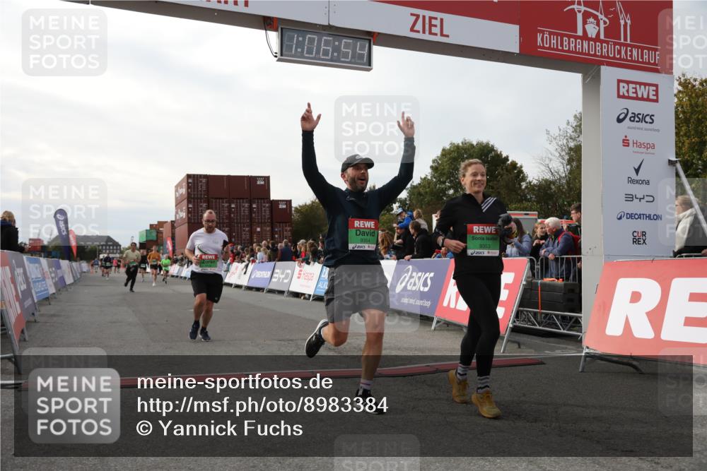 03.10.2025 - Köhlbrandbrückenlauf Yannick Fuchs http://msf.ph/oto/8983384 03.10.2025 16:06:52 Ziel 7263, 8848, 8866, 8967, 9128, 9353, 9354, 9416, 9417 meine-sportfotos.de