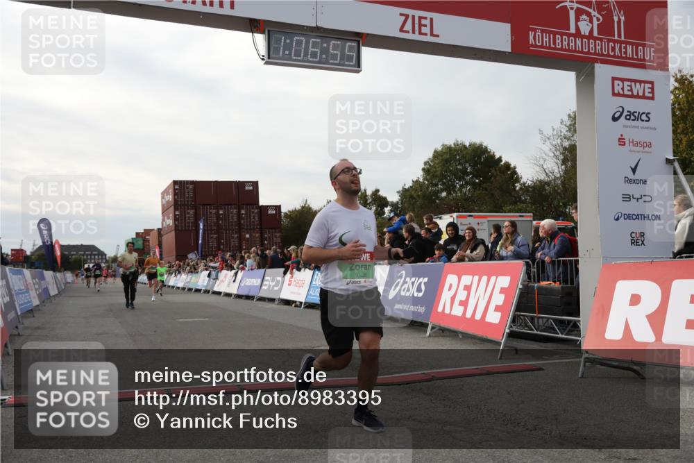 03.10.2025 - Köhlbrandbrückenlauf Yannick Fuchs http://msf.ph/oto/8983395 03.10.2025 16:06:53 Ziel 7263, 8848, 8866, 8967, 9128, 9353, 9354, 9416, 9417 meine-sportfotos.de