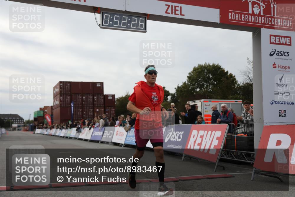 03.10.2025 - Köhlbrandbrückenlauf Yannick Fuchs http://msf.ph/oto/8983467 03.10.2025 15:52:24 Ziel 9269, 9602 meine-sportfotos.de
