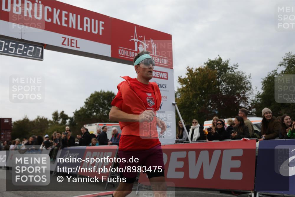 03.10.2025 - Köhlbrandbrückenlauf Yannick Fuchs http://msf.ph/oto/8983475 03.10.2025 15:52:25 Ziel 9269, 9602 meine-sportfotos.de