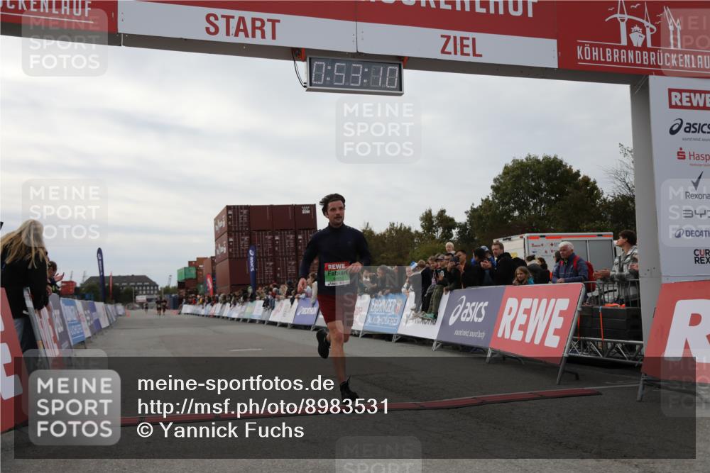 03.10.2025 - Köhlbrandbrückenlauf Yannick Fuchs http://msf.ph/oto/8983531 03.10.2025 15:53:08 Ziel 9461, 9591 meine-sportfotos.de