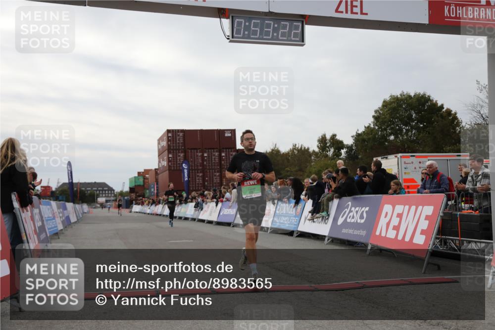 03.10.2025 - Köhlbrandbrückenlauf Yannick Fuchs http://msf.ph/oto/8983565 03.10.2025 15:53:20 Ziel 7143, 9707 meine-sportfotos.de