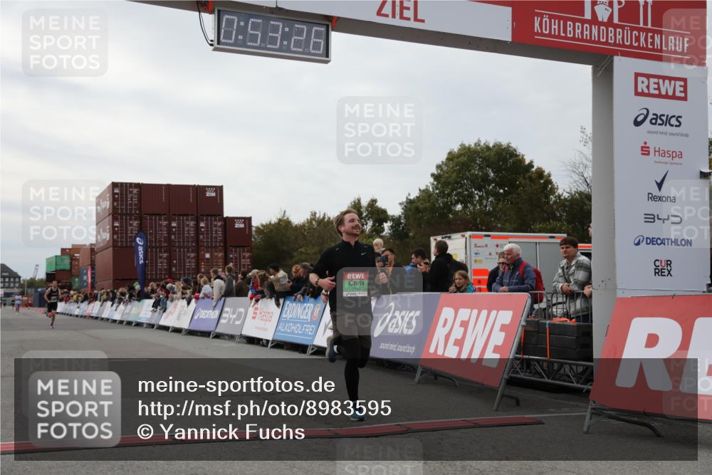 03.10.2025 - Köhlbrandbrückenlauf Yannick Fuchs http://msf.ph/oto/8983595 03.10.2025 15:53:24 Ziel 7143, 9058 meine-sportfotos.de