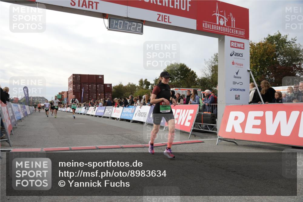 03.10.2025 - Köhlbrandbrückenlauf Yannick Fuchs http://msf.ph/oto/8983634 03.10.2025 16:07:20 Ziel 7093, 7302, 7340, 7402, 7434, 9018, 9261 meine-sportfotos.de