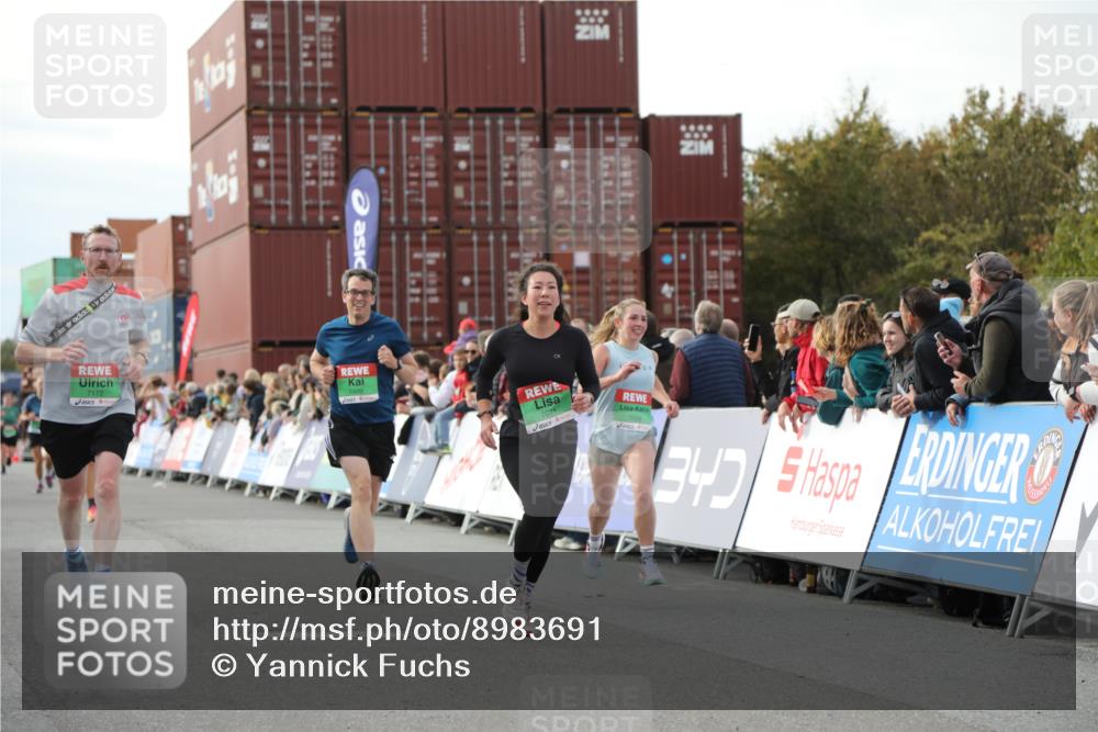 03.10.2025 - Köhlbrandbrückenlauf Yannick Fuchs http://msf.ph/oto/8983691 03.10.2025 16:07:28 Ziel 7056, 7071, 7172, 7365, 7402, 7434, 7499, 8745, 8919, 9018 meine-sportfotos.de