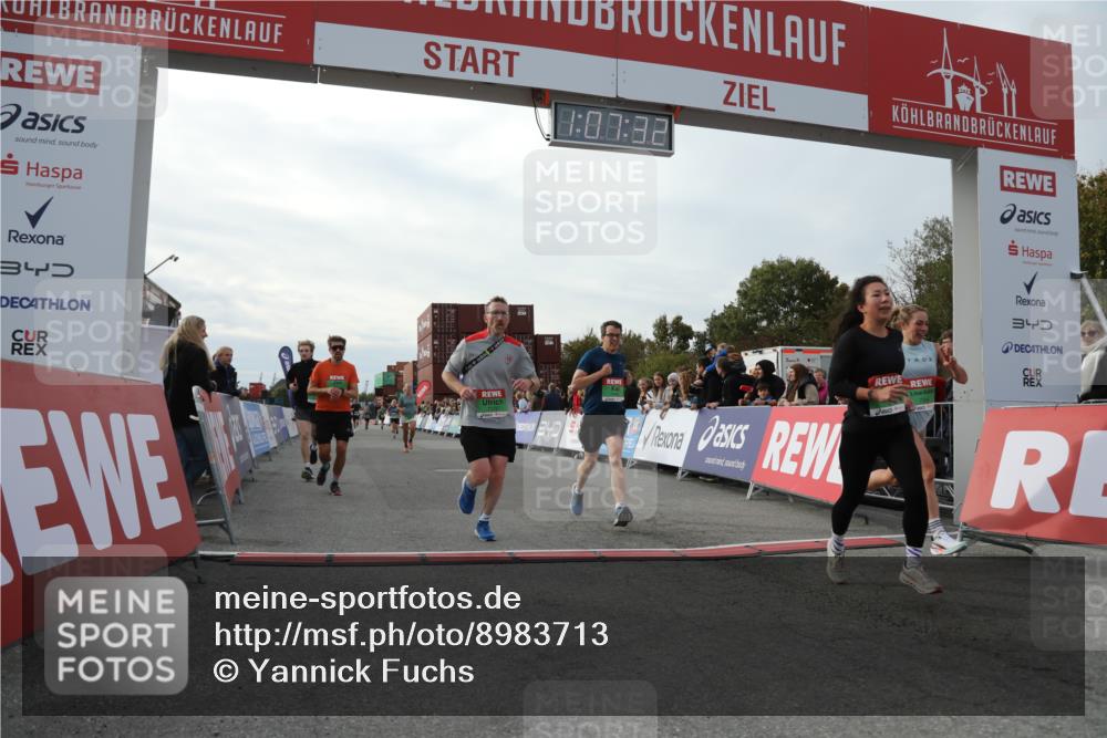 03.10.2025 - Köhlbrandbrückenlauf Yannick Fuchs http://msf.ph/oto/8983713 03.10.2025 16:07:31 Ziel 7056, 7071, 7172, 7179, 7365, 7499, 8745, 8862, 8919 meine-sportfotos.de