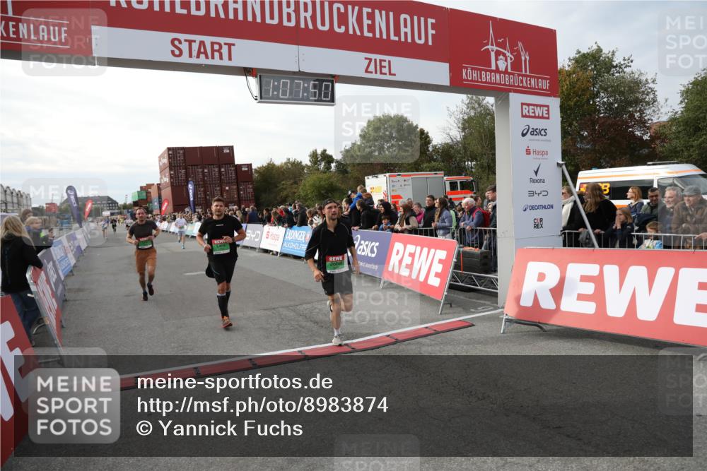 03.10.2025 - Köhlbrandbrückenlauf Yannick Fuchs http://msf.ph/oto/8983874 03.10.2025 16:07:48 Ziel 7588, 7674, 7713, 7763, 7780, 8035, 9096, 9099 meine-sportfotos.de