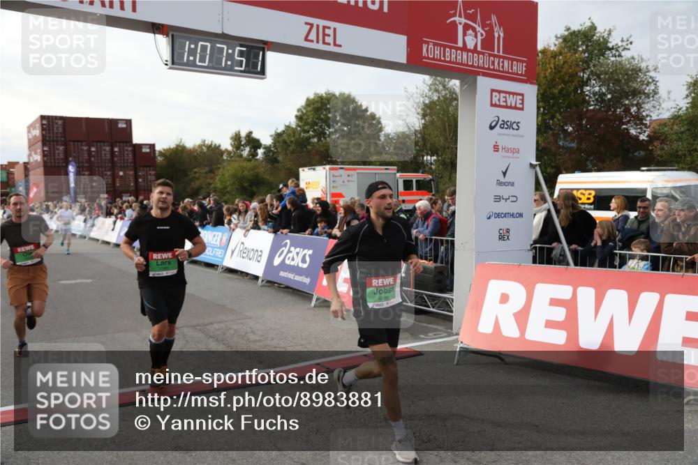03.10.2025 - Köhlbrandbrückenlauf Yannick Fuchs http://msf.ph/oto/8983881 03.10.2025 16:07:49 Ziel 7588, 7713, 7763, 7780, 8035, 9096, 9099 meine-sportfotos.de