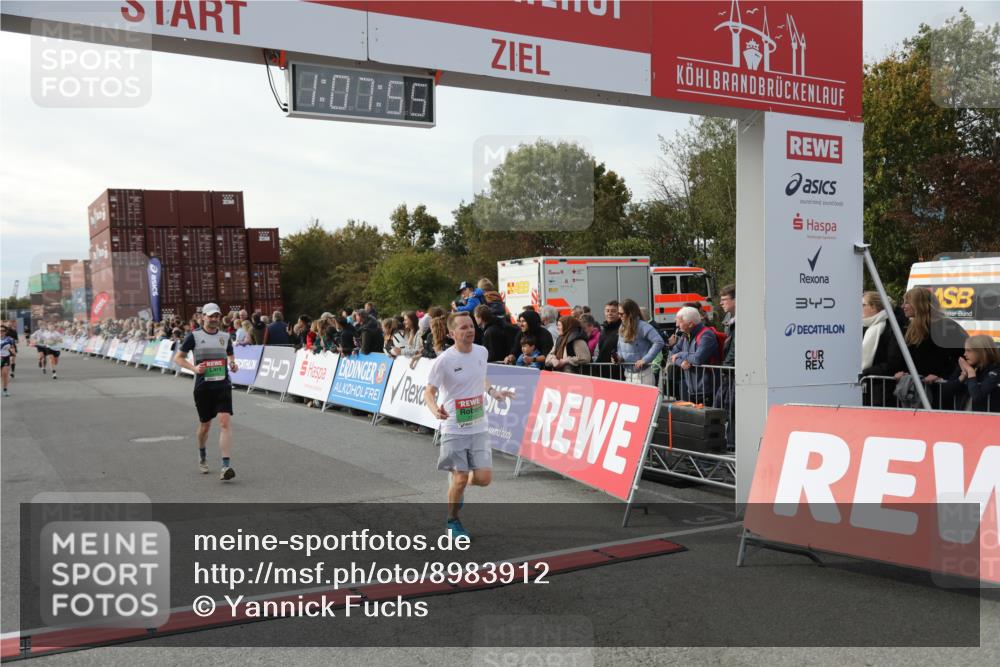 03.10.2025 - Köhlbrandbrückenlauf Yannick Fuchs http://msf.ph/oto/8983912 03.10.2025 16:07:53 Ziel 7085, 7335, 7713, 7763, 8824, 9096, 9543 meine-sportfotos.de