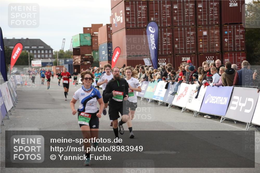 03.10.2025 - Köhlbrandbrückenlauf Yannick Fuchs http://msf.ph/oto/8983949 03.10.2025 16:07:57 Ziel 7085, 7335, 7494, 7713, 8824, 9096, 9543 meine-sportfotos.de