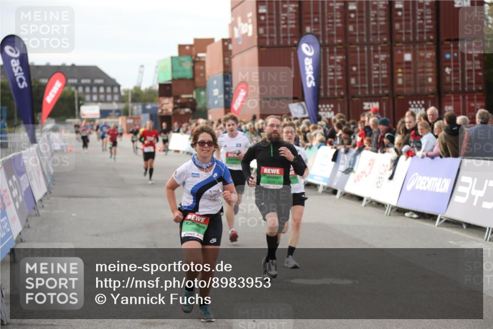 03.10.2025 - Köhlbrandbrückenlauf Yannick Fuchs http://msf.ph/oto/8983953 03.10.2025 16:07:57 Ziel 7085, 7335, 7494, 7713, 8824, 9096, 9543 meine-sportfotos.de