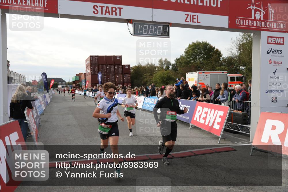 03.10.2025 - Köhlbrandbrückenlauf Yannick Fuchs http://msf.ph/oto/8983969 03.10.2025 16:07:59 Ziel 7085, 7319, 7335, 7494, 8824, 9072, 9543 meine-sportfotos.de