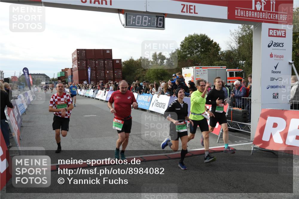 03.10.2025 - Köhlbrandbrückenlauf Yannick Fuchs http://msf.ph/oto/8984082 03.10.2025 16:08:14 Ziel 7019, 7285, 7310, 7311, 7449, 7506, 8265 meine-sportfotos.de