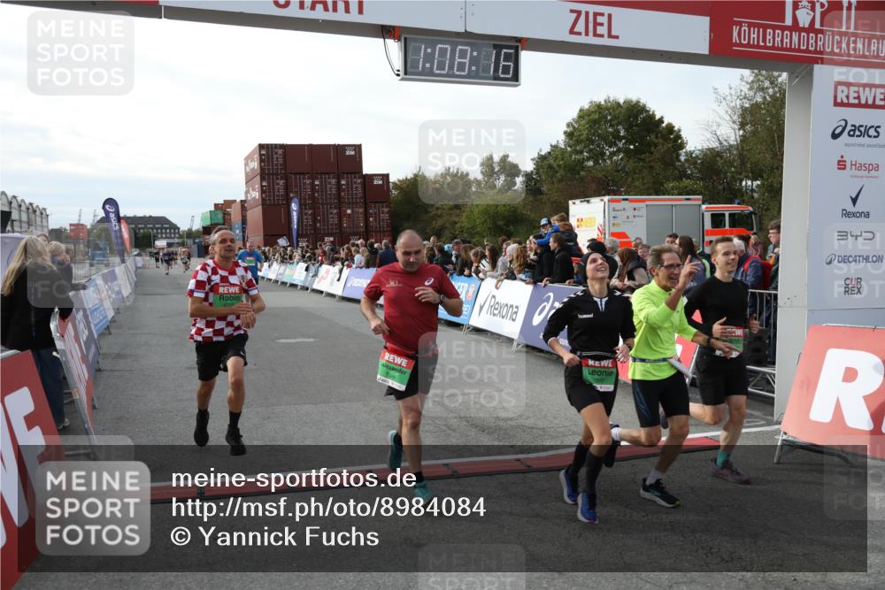 03.10.2025 - Köhlbrandbrückenlauf Yannick Fuchs http://msf.ph/oto/8984084 03.10.2025 16:08:14 Ziel 7019, 7285, 7310, 7311, 7449, 7506, 8265 meine-sportfotos.de