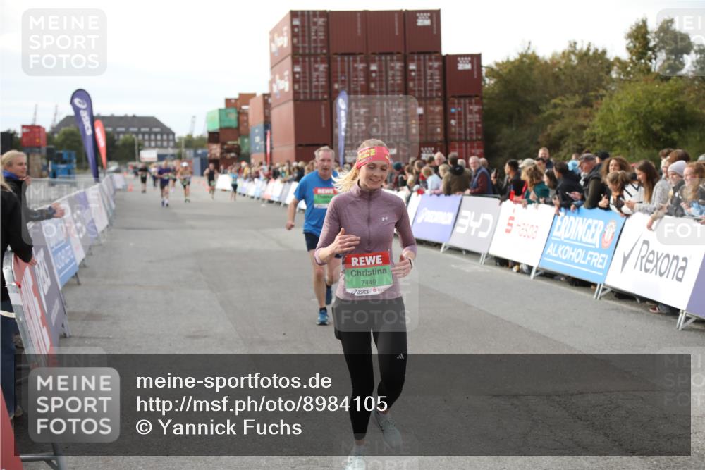 03.10.2025 - Köhlbrandbrückenlauf Yannick Fuchs http://msf.ph/oto/8984105 03.10.2025 16:08:17 Ziel 7019, 7285, 7310, 7311, 7449, 7506, 8265 meine-sportfotos.de