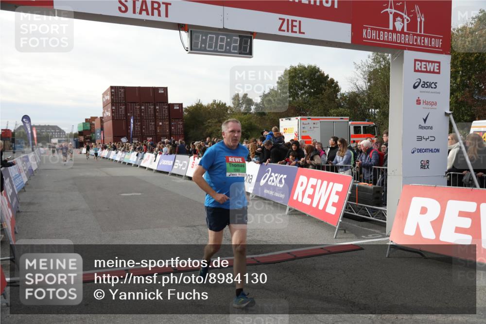 03.10.2025 - Köhlbrandbrückenlauf Yannick Fuchs http://msf.ph/oto/8984130 03.10.2025 16:08:19 Ziel 7285, 7314, 7349, 7449 meine-sportfotos.de