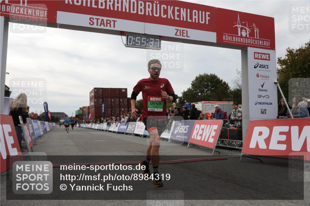 03.10.2025 - Köhlbrandbrückenlauf Yannick Fuchs http://msf.ph/oto/8984319 03.10.2025 15:55:35 Ziel 7030, 7067, 7575, 8594, 8942 meine-sportfotos.de