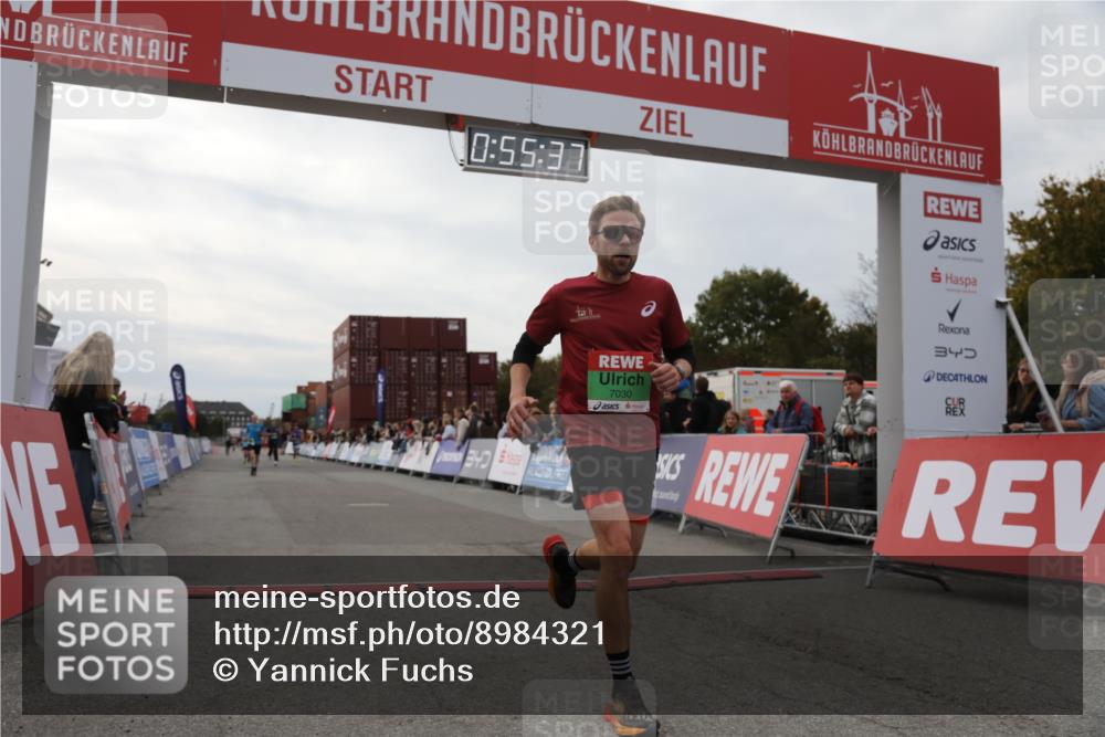 03.10.2025 - Köhlbrandbrückenlauf Yannick Fuchs http://msf.ph/oto/8984321 03.10.2025 15:55:35 Ziel 7030, 7067, 7575, 8594, 8942 meine-sportfotos.de