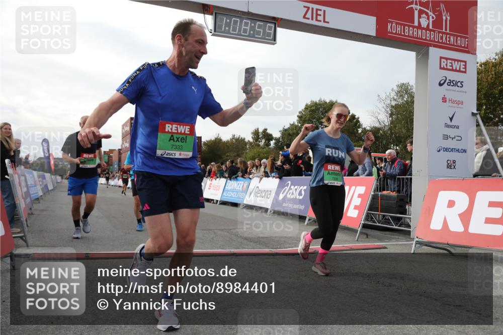 03.10.2025 - Köhlbrandbrückenlauf Yannick Fuchs http://msf.ph/oto/8984401 03.10.2025 16:08:57 Ziel 7057, 7141, 7333, 7336, 7501, 7585, 8725, 8931 meine-sportfotos.de