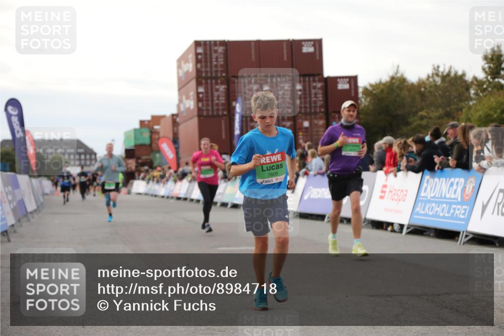 03.10.2025 - Köhlbrandbrückenlauf Yannick Fuchs http://msf.ph/oto/8984718 03.10.2025 16:09:30 Ziel 7345, 7609, 8788, 8984, 9410, 9419 meine-sportfotos.de