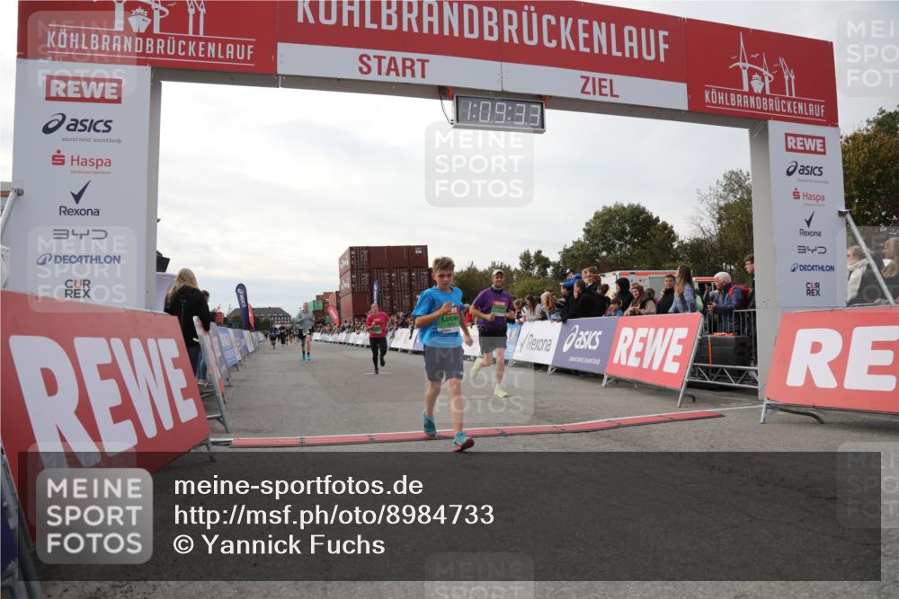 03.10.2025 - Köhlbrandbrückenlauf Yannick Fuchs http://msf.ph/oto/8984733 03.10.2025 16:09:31 Ziel 7345, 7609, 8984, 9410, 9419 meine-sportfotos.de