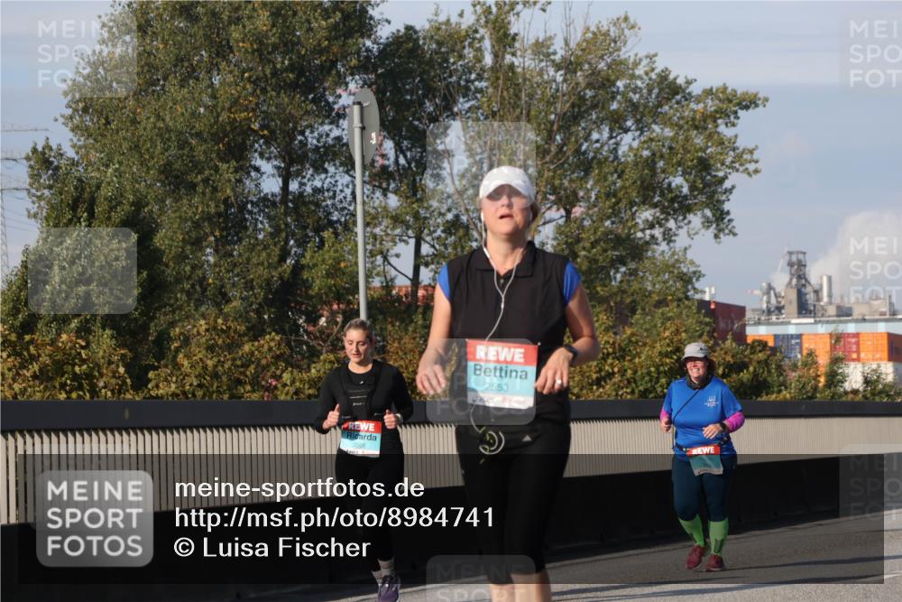 03.10.2025 - Köhlbrandbrückenlauf Luisa Fischer http://msf.ph/oto/8984741 03.10.2025 11:14:16 Position 3 3566, 2553 meine-sportfotos.de