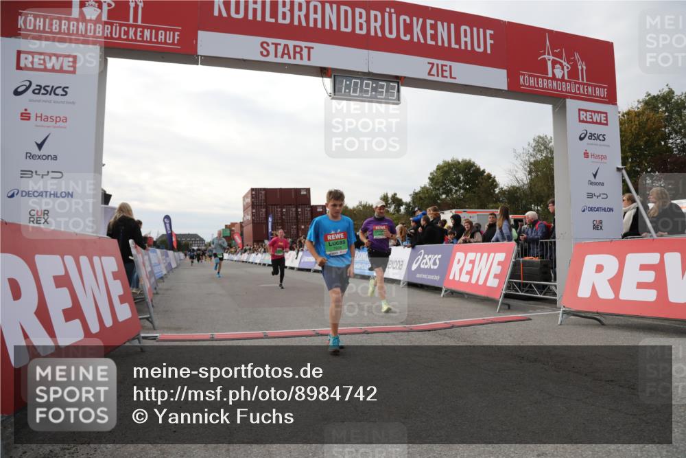 03.10.2025 - Köhlbrandbrückenlauf Yannick Fuchs http://msf.ph/oto/8984742 03.10.2025 16:09:31 Ziel 7345, 7609, 8984, 9410, 9419 meine-sportfotos.de