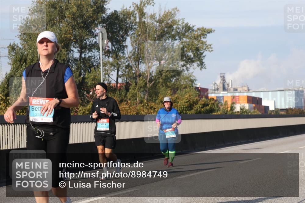 03.10.2025 - Köhlbrandbrückenlauf Luisa Fischer http://msf.ph/oto/8984749 03.10.2025 11:14:17 Position 3 2553, 3565 meine-sportfotos.de