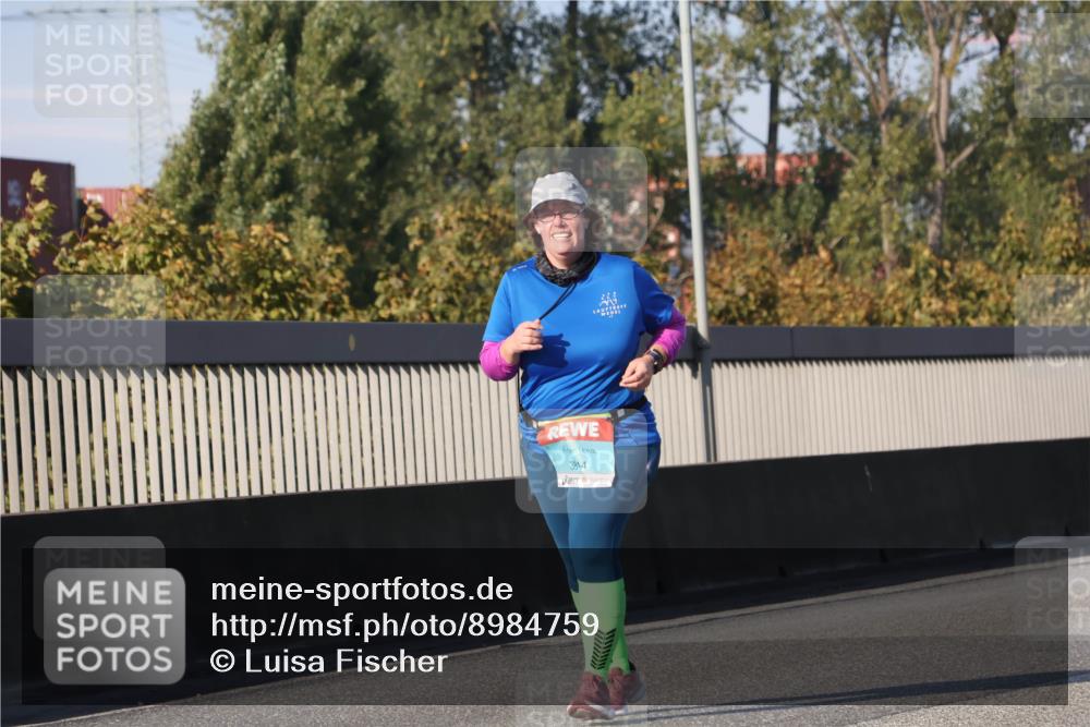 03.10.2025 - Köhlbrandbrückenlauf Luisa Fischer http://msf.ph/oto/8984759 03.10.2025 11:14:20 Position 3 3814 meine-sportfotos.de