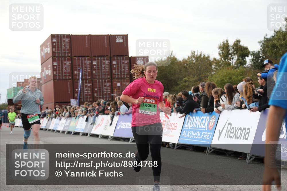 03.10.2025 - Köhlbrandbrückenlauf Yannick Fuchs http://msf.ph/oto/8984768 03.10.2025 16:09:32 Ziel 7345, 7609, 8984, 9150, 9410, 9419 meine-sportfotos.de