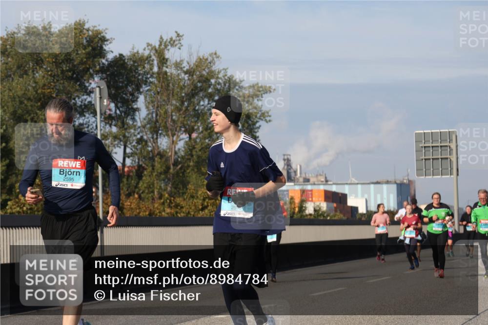 03.10.2025 - Köhlbrandbrückenlauf Luisa Fischer http://msf.ph/oto/8984784 03.10.2025 11:14:28 Position 3 0, 2595, 2590 meine-sportfotos.de