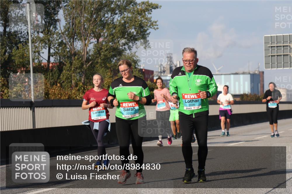 03.10.2025 - Köhlbrandbrückenlauf Luisa Fischer http://msf.ph/oto/8984830 03.10.2025 11:14:35 Position 3 2085, 2011, 2020 meine-sportfotos.de