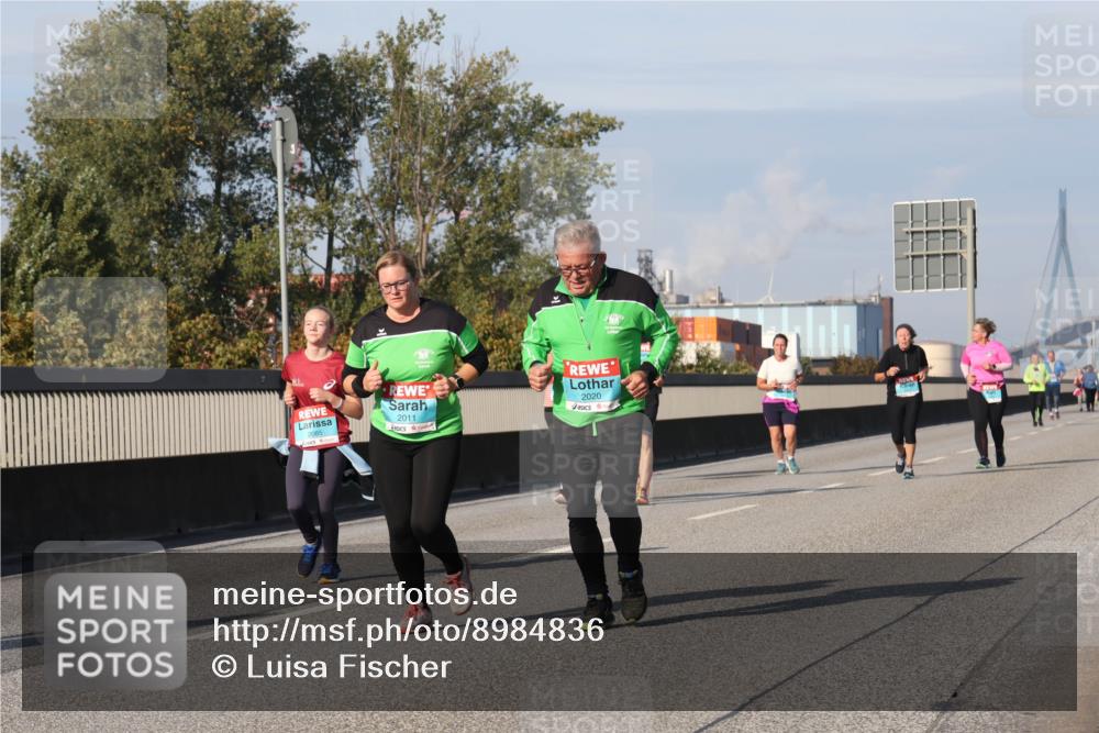 03.10.2025 - Köhlbrandbrückenlauf Luisa Fischer http://msf.ph/oto/8984836 03.10.2025 11:14:36 Position 3 2085, 2011, 2020 meine-sportfotos.de