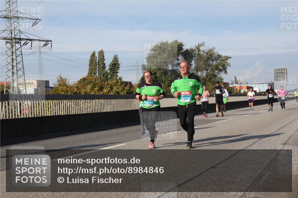 03.10.2025 - Köhlbrandbrückenlauf Luisa Fischer http://msf.ph/oto/8984846 03.10.2025 11:14:38 Position 3 2020, 2011 meine-sportfotos.de