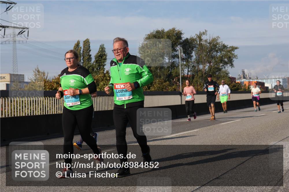 03.10.2025 - Köhlbrandbrückenlauf Luisa Fischer http://msf.ph/oto/8984852 03.10.2025 11:14:39 Position 3 2011, 2020 meine-sportfotos.de