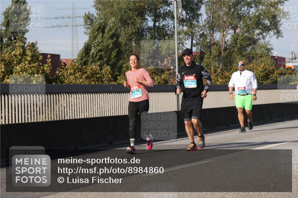 03.10.2025 - Köhlbrandbrückenlauf Luisa Fischer http://msf.ph/oto/8984860 03.10.2025 11:14:40 Position 3 2568, 2569 meine-sportfotos.de