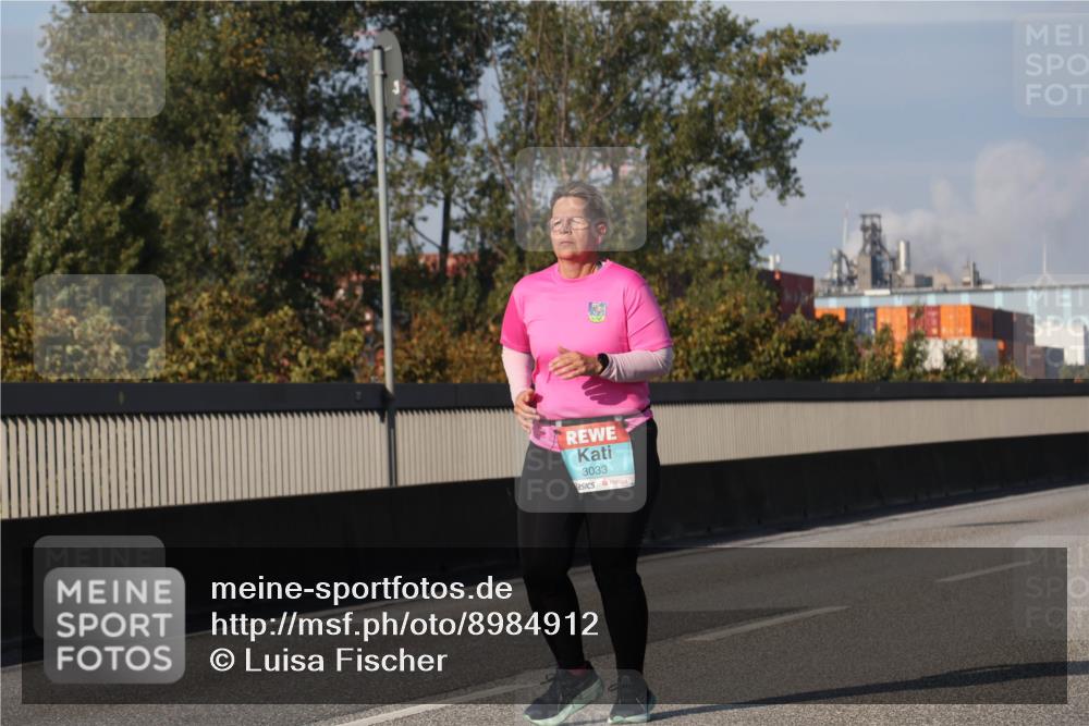 03.10.2025 - Köhlbrandbrückenlauf Luisa Fischer http://msf.ph/oto/8984912 03.10.2025 11:14:49 Position 3 3033 meine-sportfotos.de