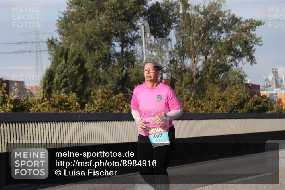 03.10.2025 - Köhlbrandbrückenlauf Luisa Fischer http://msf.ph/oto/8984916 03.10.2025 11:14:50 Position 3 3033 meine-sportfotos.de