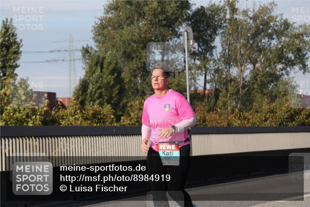 03.10.2025 - Köhlbrandbrückenlauf Luisa Fischer http://msf.ph/oto/8984919 03.10.2025 11:14:50 Position 3 3033 meine-sportfotos.de