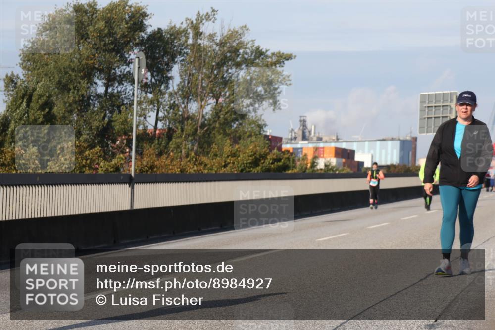 03.10.2025 - Köhlbrandbrückenlauf Luisa Fischer http://msf.ph/oto/8984927 03.10.2025 11:14:51 Position 3  meine-sportfotos.de