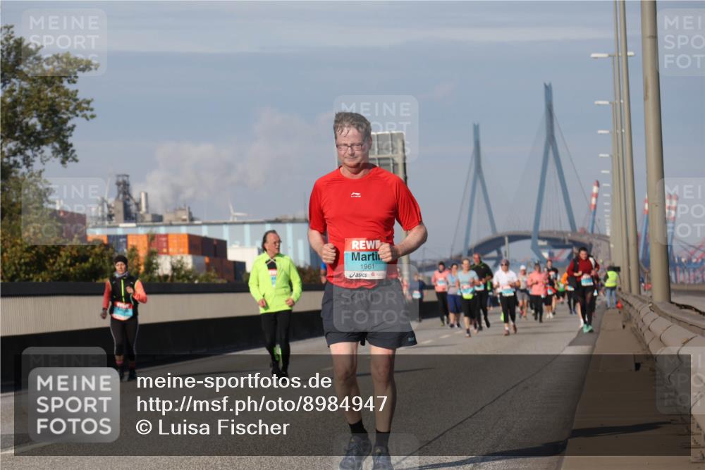 03.10.2025 - Köhlbrandbrückenlauf Luisa Fischer http://msf.ph/oto/8984947 03.10.2025 11:14:57 Position 3 1961 meine-sportfotos.de