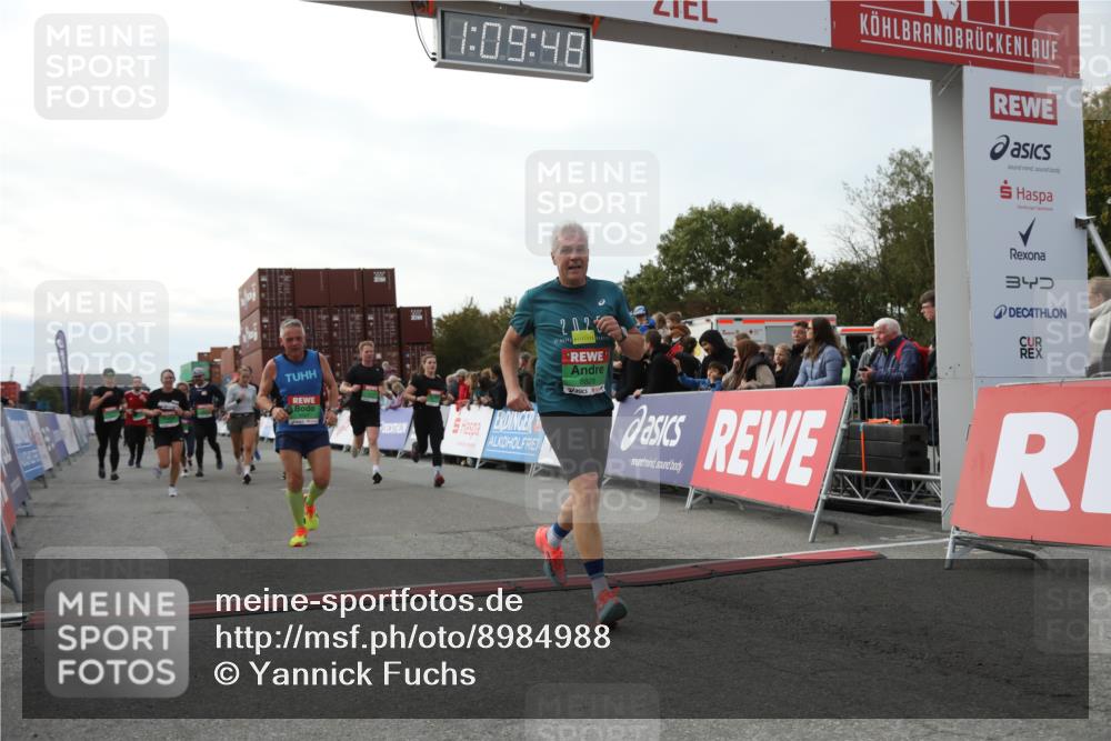 03.10.2025 - Köhlbrandbrückenlauf Yannick Fuchs http://msf.ph/oto/8984988 03.10.2025 16:09:46 Ziel 7272, 7305, 7306, 7452, 7498, 7583, 7742, 8814, 8826, 8834, 9024, 9097, 9181, 9567, 9600, 9671, 9748 meine-sportfotos.de