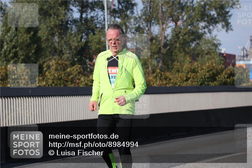 03.10.2025 - Köhlbrandbrückenlauf Luisa Fischer http://msf.ph/oto/8984994 03.10.2025 11:15:06 Position 3 505 meine-sportfotos.de
