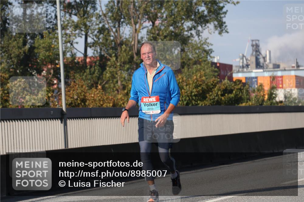 03.10.2025 - Köhlbrandbrückenlauf Luisa Fischer http://msf.ph/oto/8985007 03.10.2025 11:15:10 Position 3 2659 meine-sportfotos.de