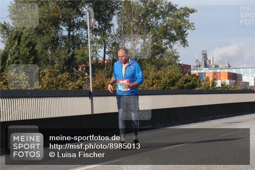 03.10.2025 - Köhlbrandbrückenlauf Luisa Fischer http://msf.ph/oto/8985013 03.10.2025 11:15:11 Position 3  meine-sportfotos.de