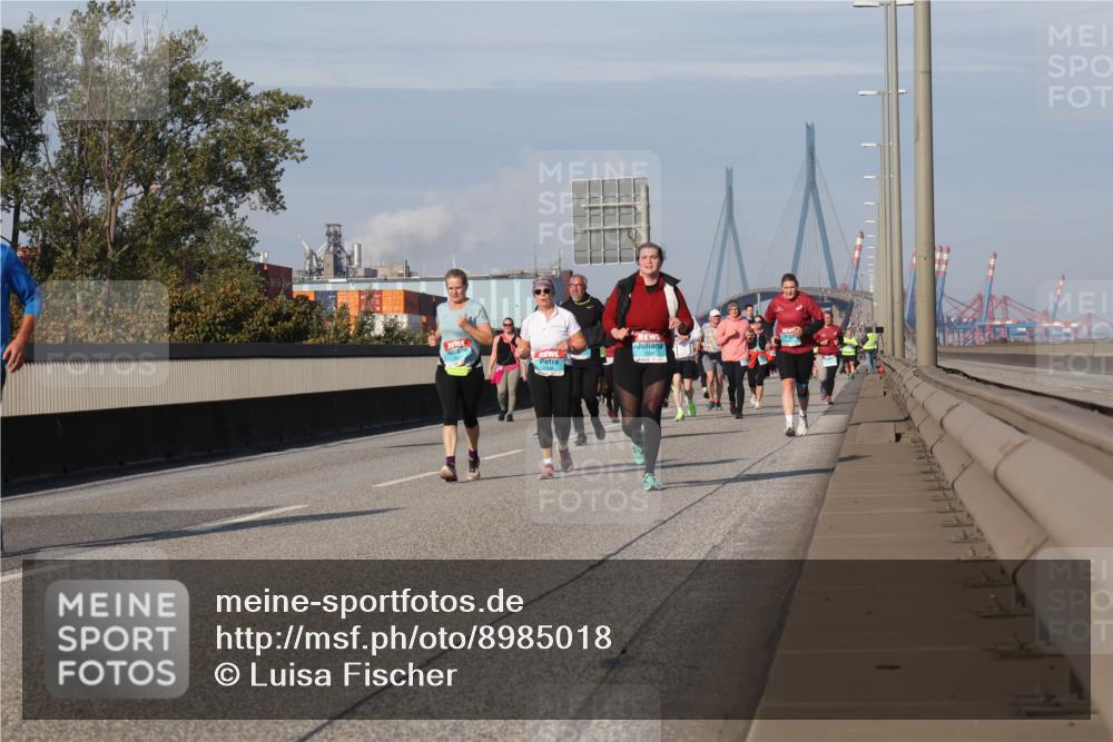 03.10.2025 - Köhlbrandbrückenlauf Luisa Fischer http://msf.ph/oto/8985018 03.10.2025 11:15:12 Position 3 2344 meine-sportfotos.de