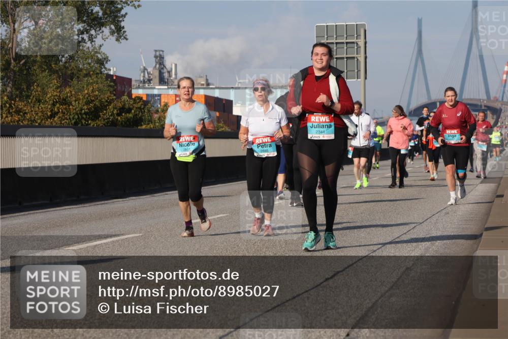 03.10.2025 - Köhlbrandbrückenlauf Luisa Fischer http://msf.ph/oto/8985027 03.10.2025 11:15:13 Position 3 2804, 2895, 2344 meine-sportfotos.de